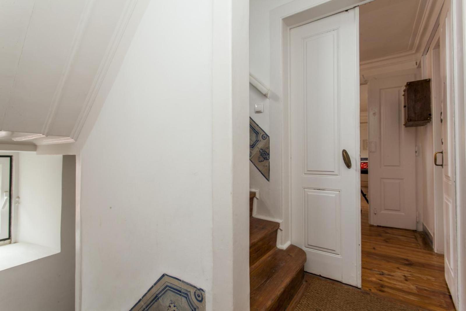 C2 Bairro Alto 18Th Century Beautiful Apartment Lisboa Exterior foto